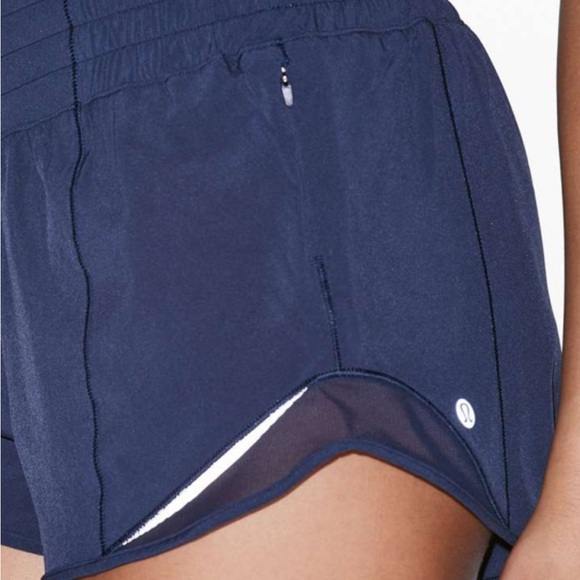 1. Lululemon Hotty Hot Short - True Navy - Size 6 - Low Rise - Picture 5 of 7
